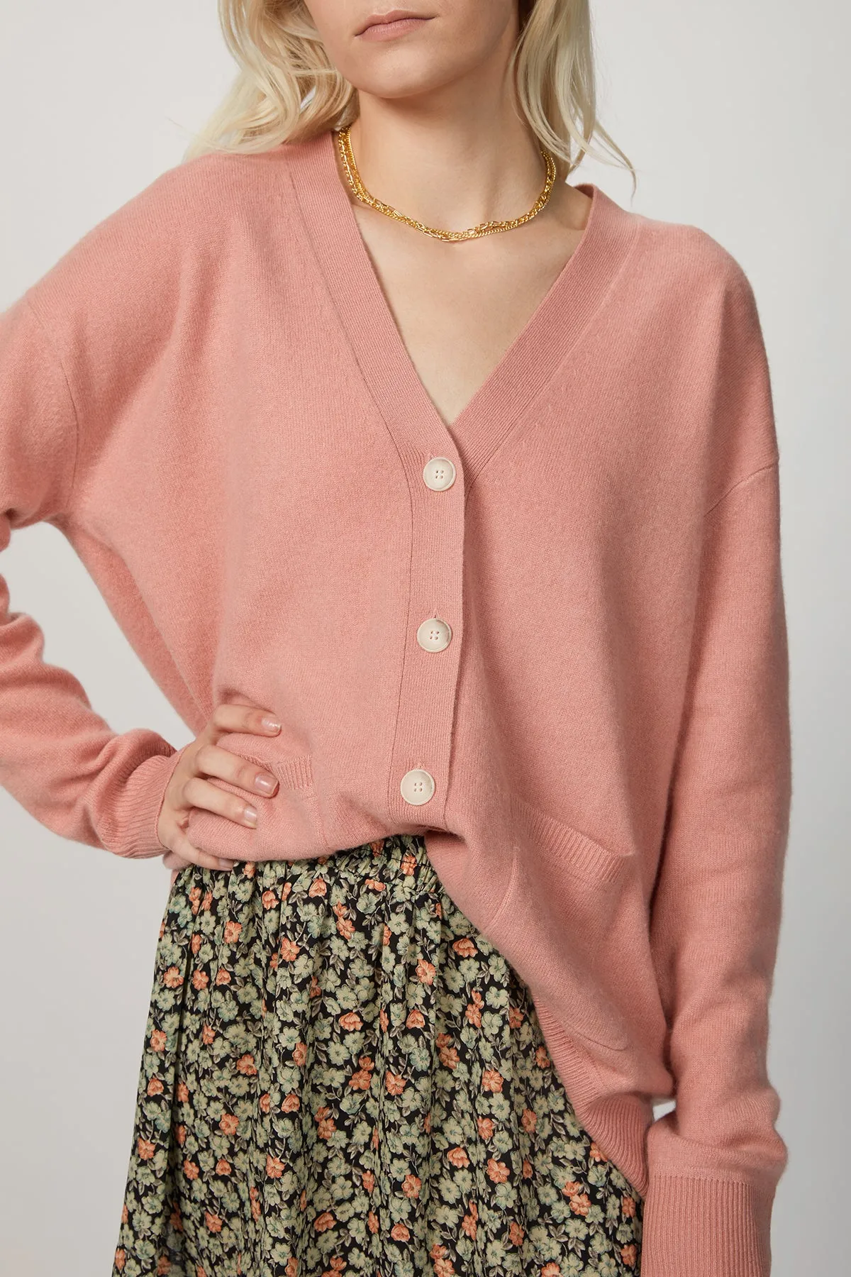 BOYFRIEND CARDIGAN