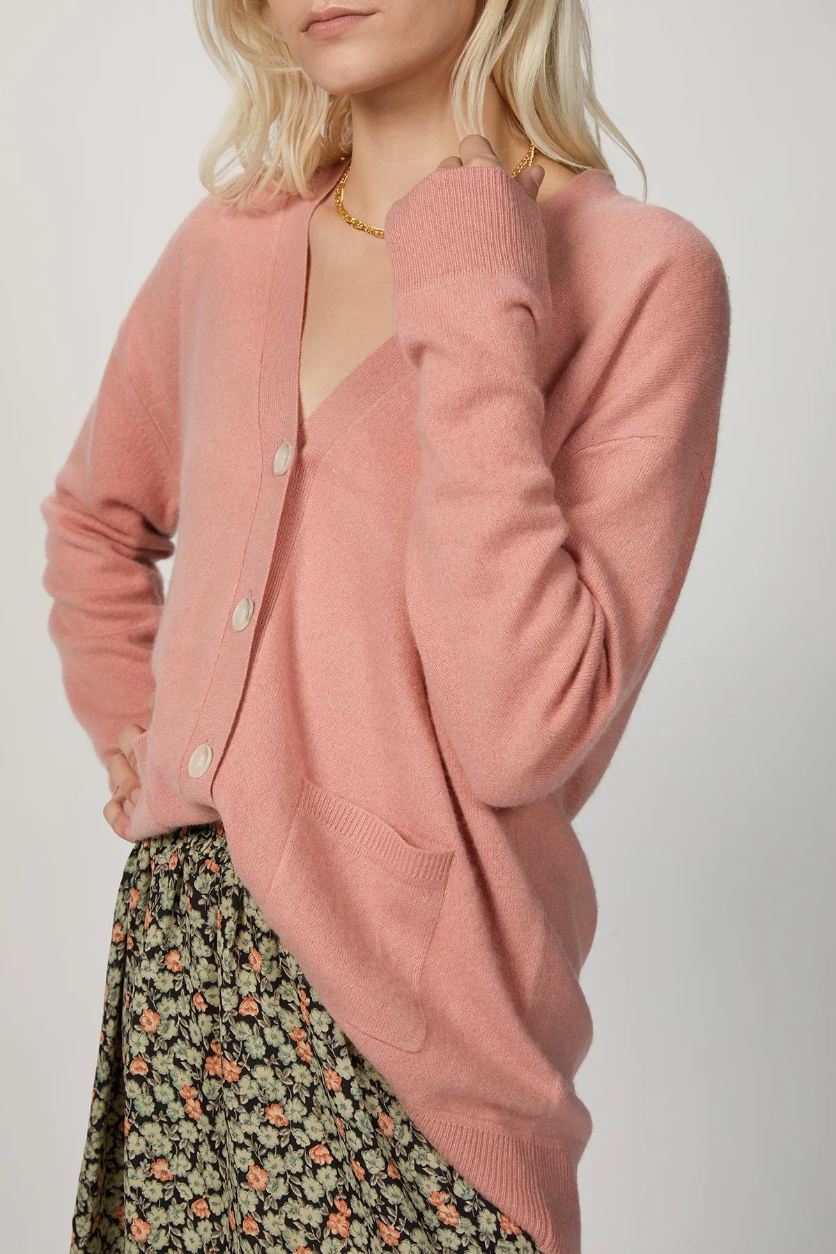 BOYFRIEND CARDIGAN