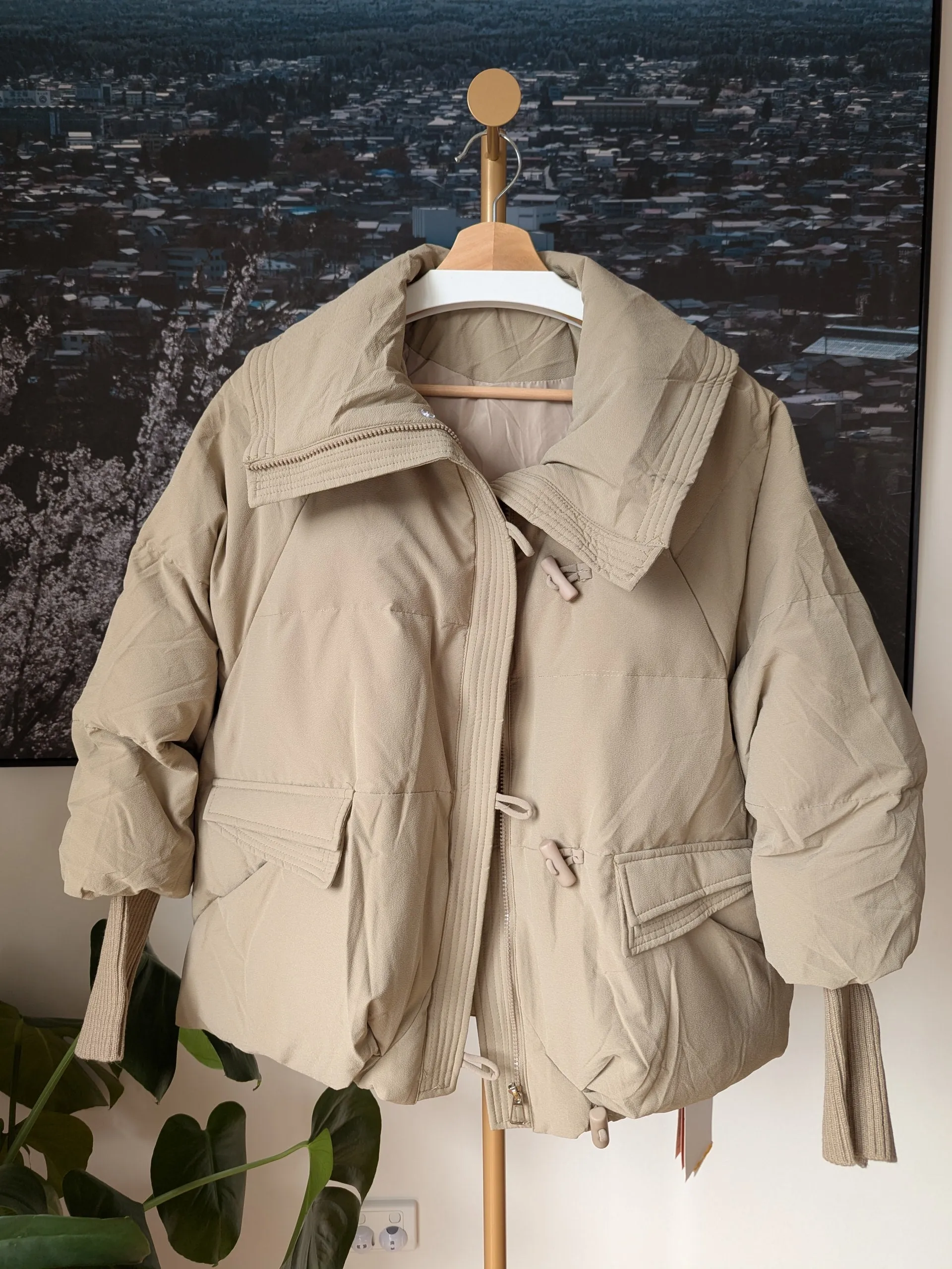Brand New Goose Down Jacket Size 8-12 FREE SHIPPING 130
