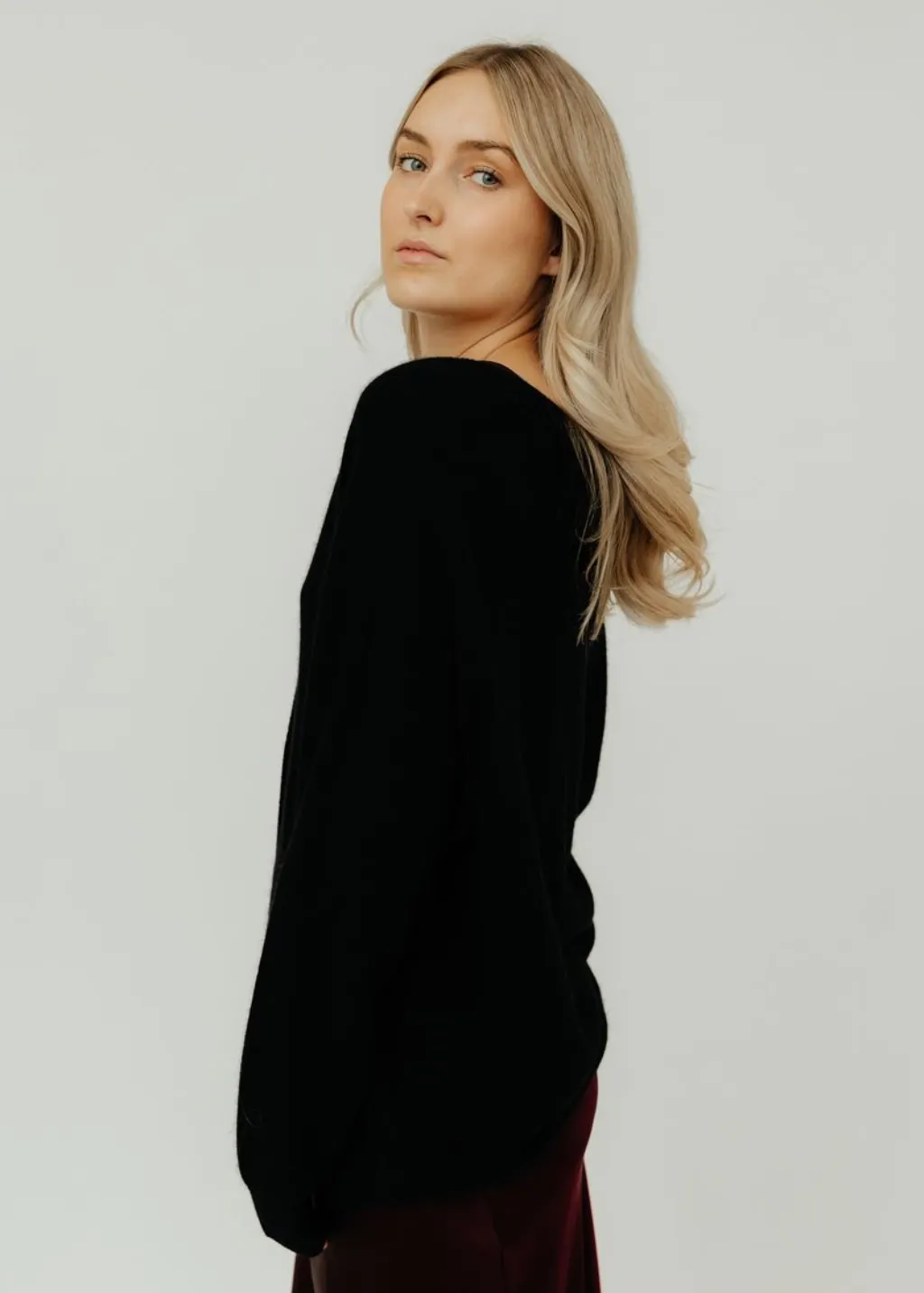 CRUSH Cashmere Cangu Oversized Cardigan in Black