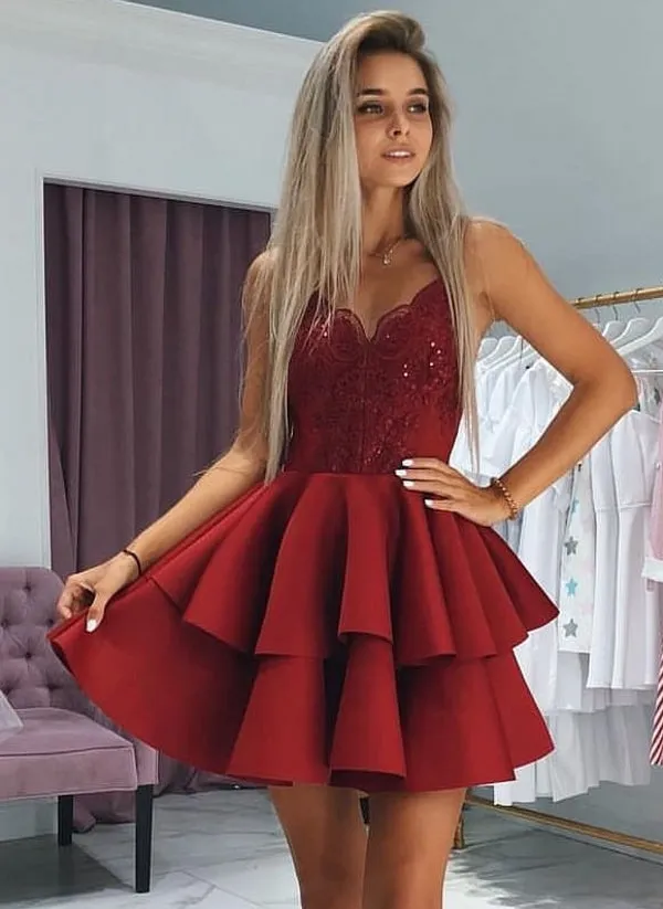 Elegant Layers Homecoming Dresses Spaghetti Straps Lace Hoco Dresses with Appliques
