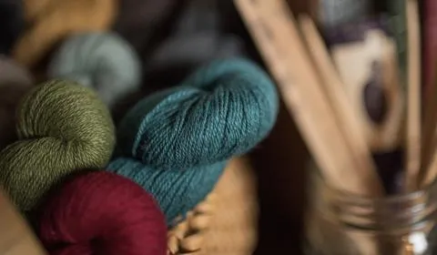 June Cashmere Darning Yarn - Set of 16