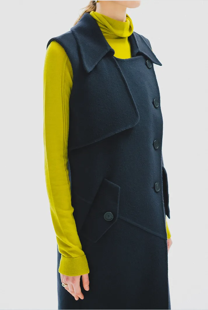 Sleeveless Trench Vest with Oversized Collar