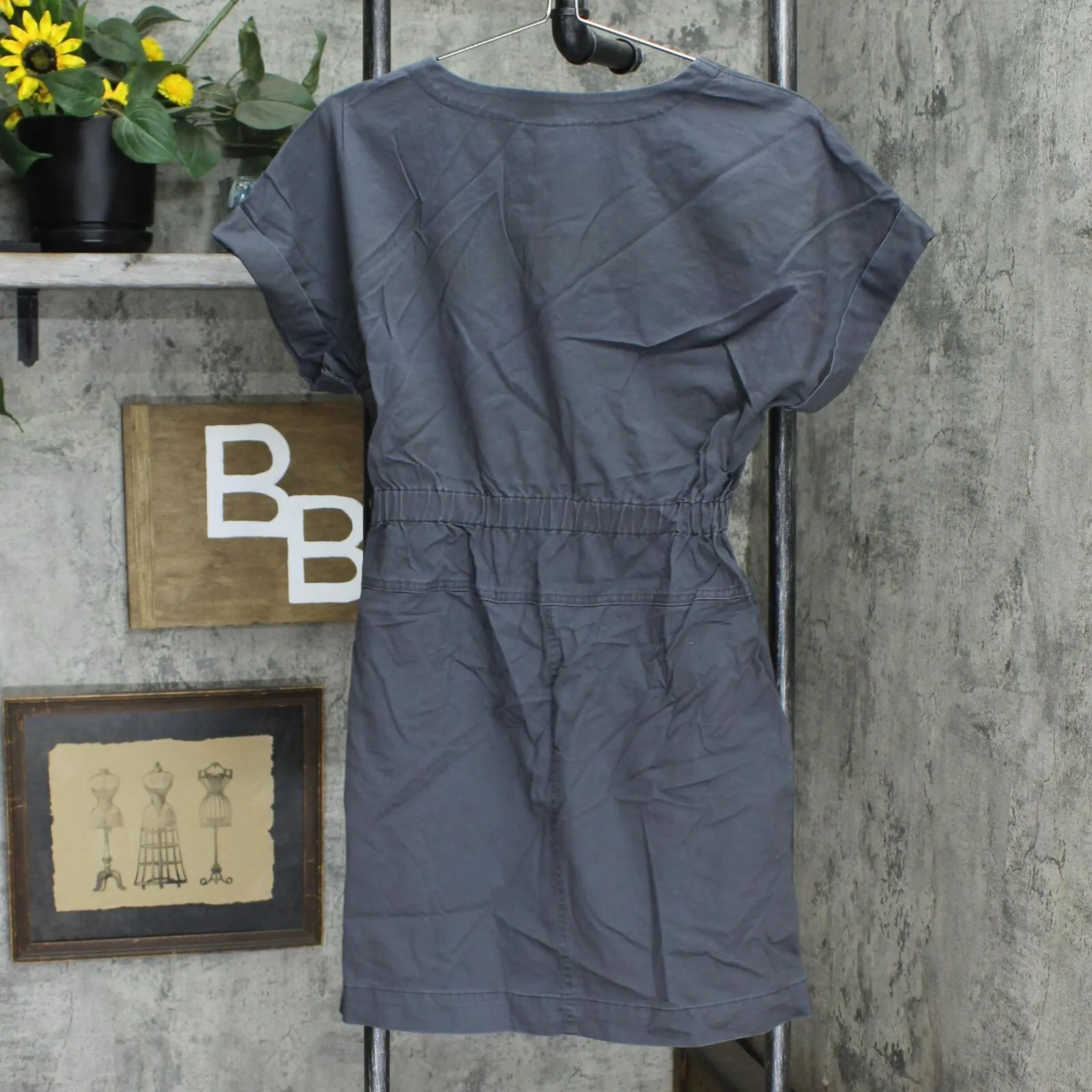 Universal Thread Women's Short Sleeve Zip-Up Elastic Waist Dress 562940