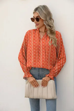 V-NECK TIE LOOSE PRINTED TOP