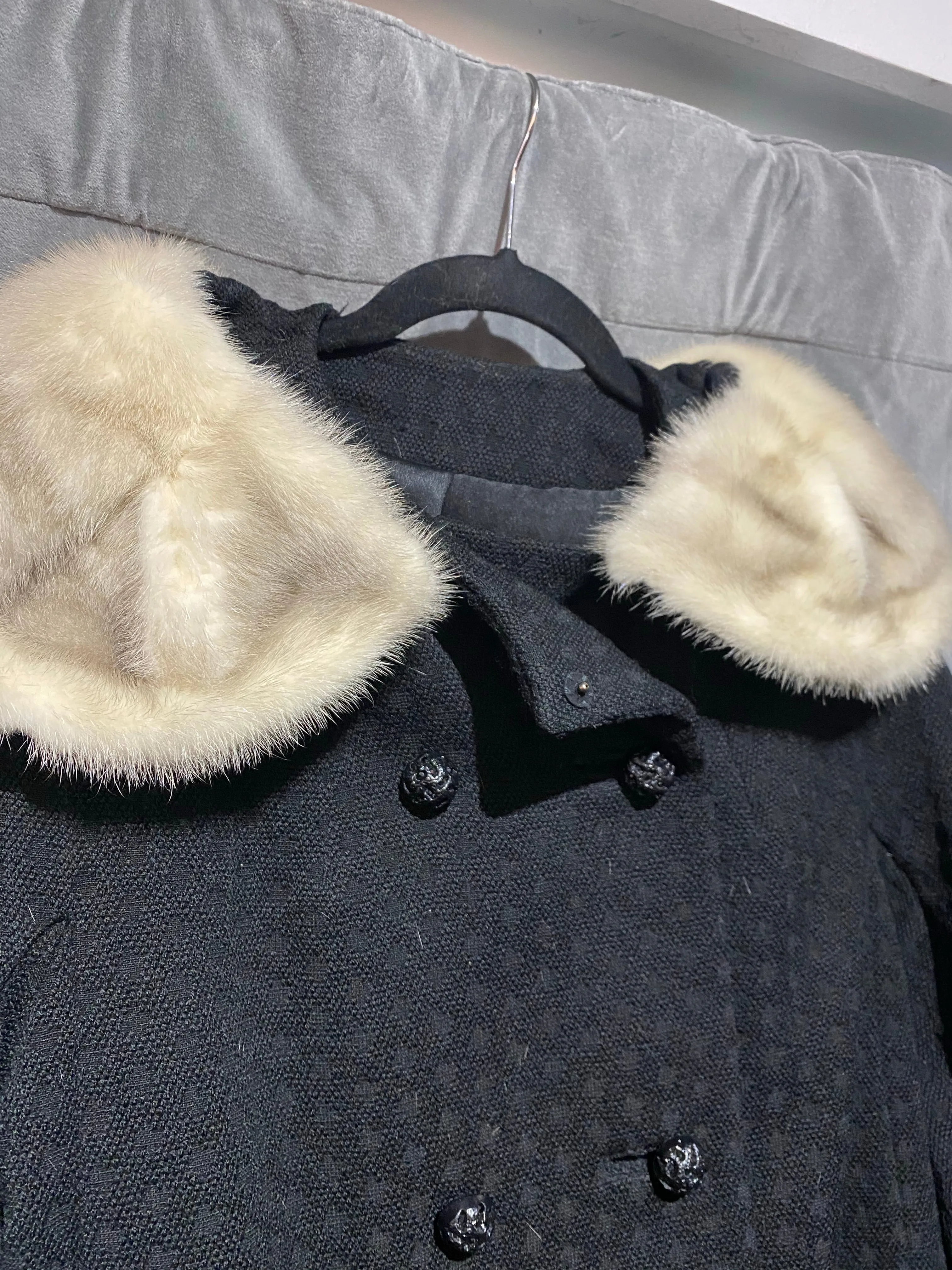 Vintage Black Double Breasted Coat with White Mink Fur Collar