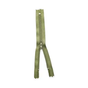 YKK Nylon Zip DK Avo